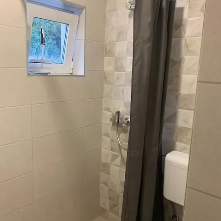 Casa de hóspedes Apartman Rai